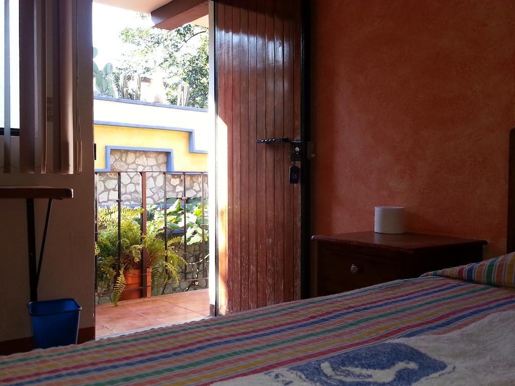 Hotel Casa Arnel Oaxaca الغرفة الصورة
