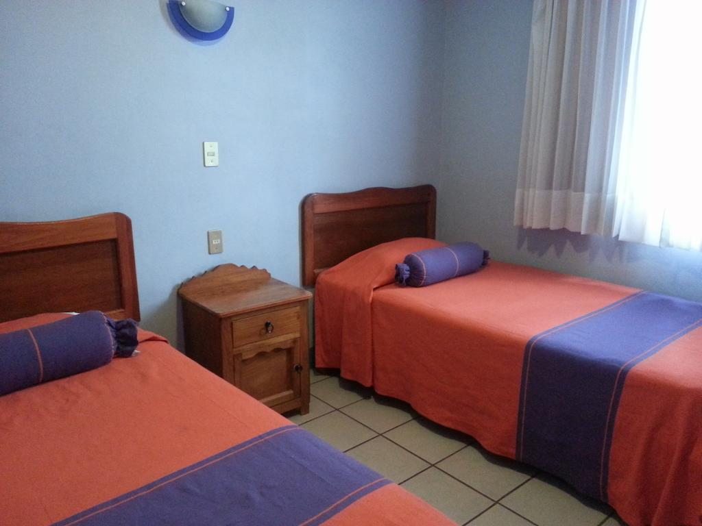 Hotel Casa Arnel Oaxaca الغرفة الصورة